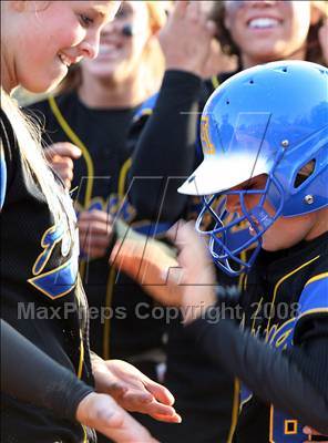 Thumbnail 1 in Royal @ Agoura photogallery.