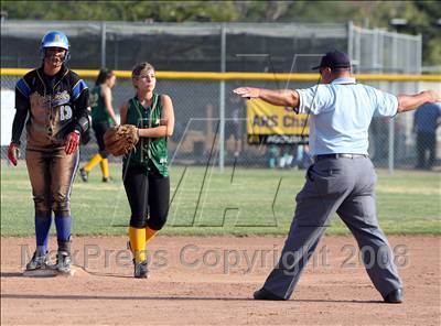 Thumbnail 1 in Royal @ Agoura photogallery.