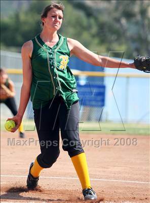 Thumbnail 1 in Royal @ Agoura photogallery.