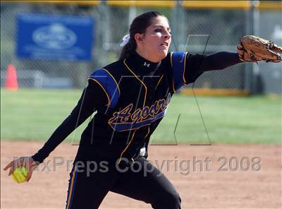 Thumbnail 1 in Royal @ Agoura photogallery.