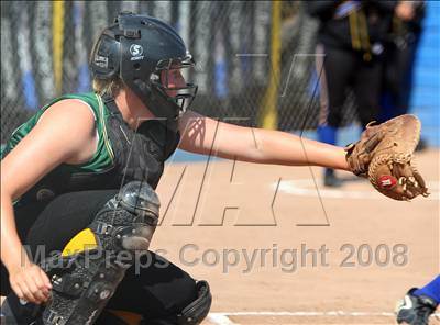 Thumbnail 1 in Royal @ Agoura photogallery.