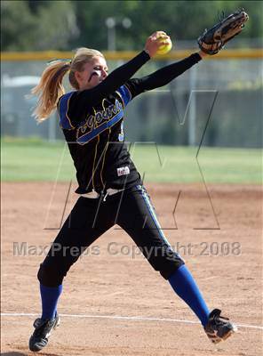 Thumbnail 3 in Royal @ Agoura photogallery.