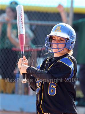 Thumbnail 1 in Royal @ Agoura photogallery.