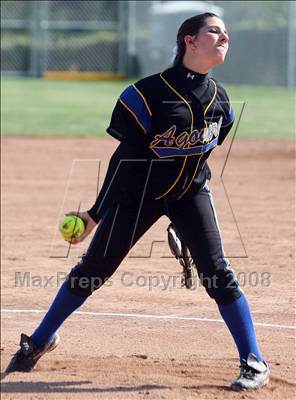 Thumbnail 3 in Royal @ Agoura photogallery.