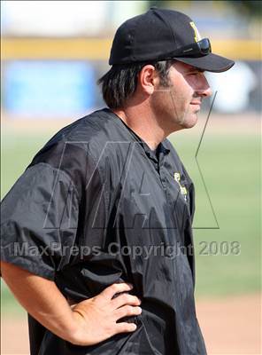 Thumbnail 2 in Royal @ Agoura photogallery.