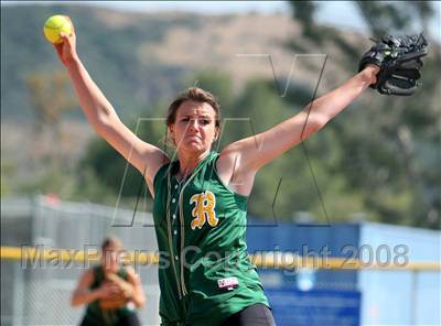 Thumbnail 3 in Royal @ Agoura photogallery.