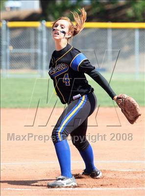 Thumbnail 3 in Royal @ Agoura photogallery.