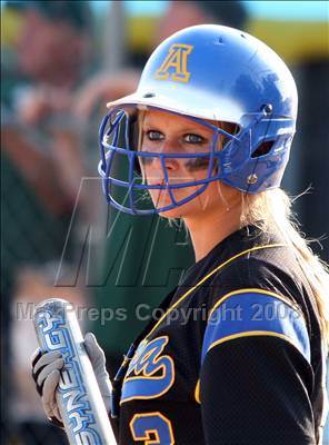 Thumbnail 2 in Royal @ Agoura photogallery.