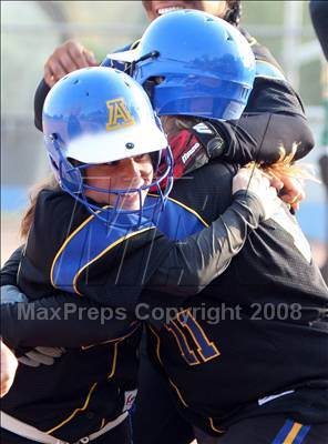 Thumbnail 3 in Royal @ Agoura photogallery.