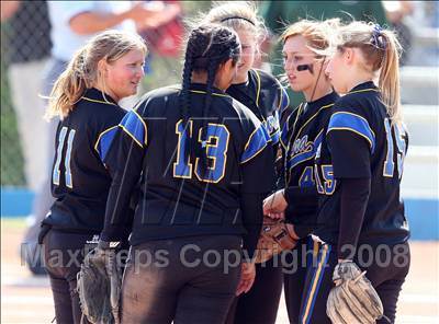 Thumbnail 2 in Royal @ Agoura photogallery.