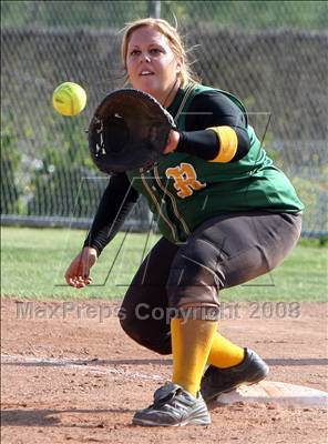 Thumbnail 3 in Royal @ Agoura photogallery.