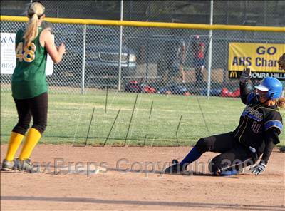 Thumbnail 3 in Royal @ Agoura photogallery.
