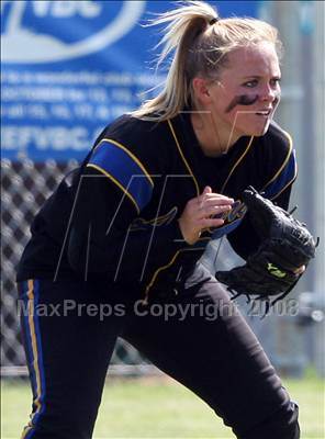Thumbnail 2 in Royal @ Agoura photogallery.