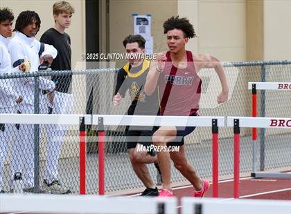 Thumbnail 3 in Devon Allen Invitational (110m Hurdles) photogallery.