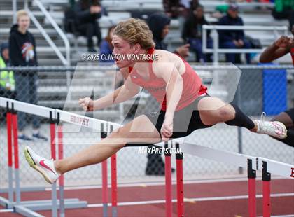 Thumbnail 3 in Devon Allen Invitational (110m Hurdles) photogallery.