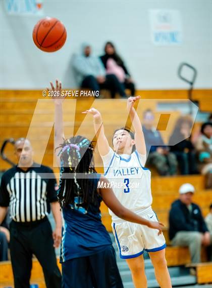 Thumbnail 2 in JV: Burbank @ Valley photogallery.