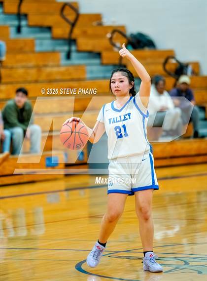 Thumbnail 3 in JV: Burbank @ Valley photogallery.