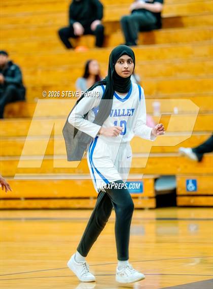 Thumbnail 2 in JV: Burbank @ Valley photogallery.