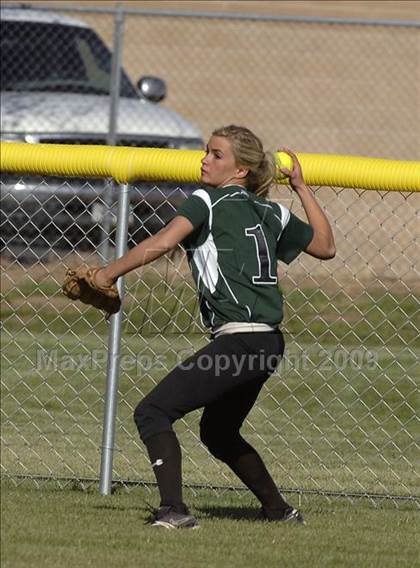 Thumbnail 3 in Arvin @ Tehachapi photogallery.