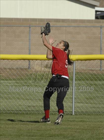 Thumbnail 1 in Arvin @ Tehachapi photogallery.