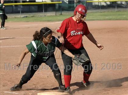 Thumbnail 2 in Arvin @ Tehachapi photogallery.