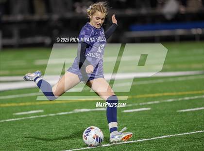 Thumbnail 3 in Hollis-Brookline vs. Bow (NHIAA D2 Final) photogallery.