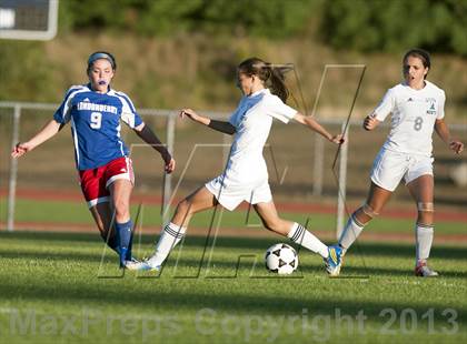 Thumbnail 3 in Londonderry @ Nashua North photogallery.