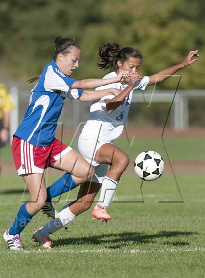 Thumbnail 1 in Londonderry @ Nashua North photogallery.