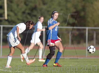 Thumbnail 3 in Londonderry @ Nashua North photogallery.