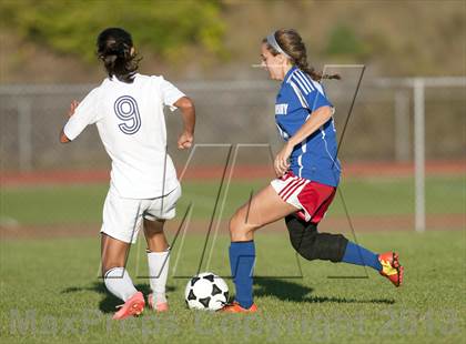 Thumbnail 3 in Londonderry @ Nashua North photogallery.