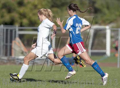 Thumbnail 1 in Londonderry @ Nashua North photogallery.