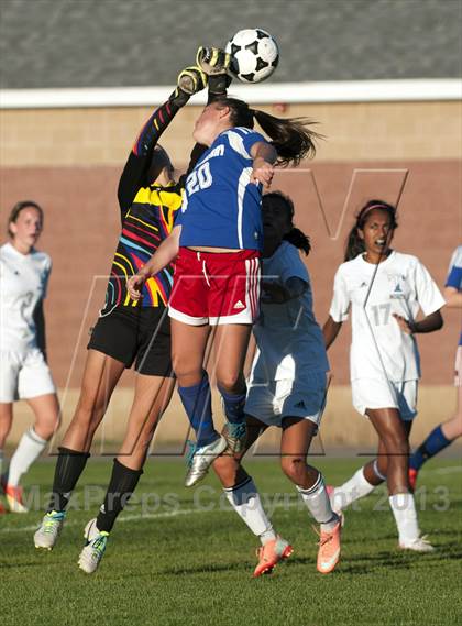 Thumbnail 1 in Londonderry @ Nashua North photogallery.
