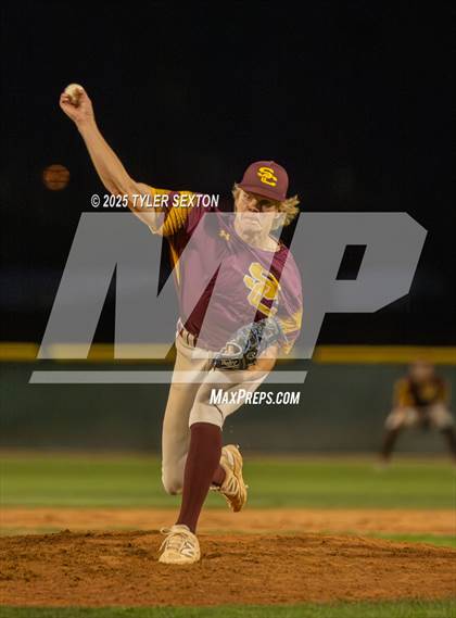 Thumbnail 2 in Mica Mountain @ Salpointe Catholic photogallery.