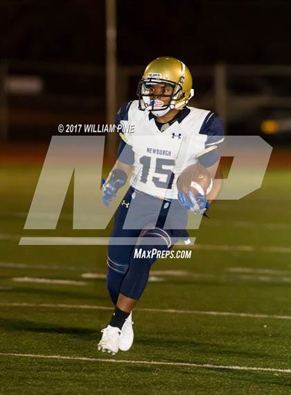 Thumbnail 2 in Monroe-Woodbury vs. Newburgh Free Academy (Section 9 Class AA Semifinal) photogallery.