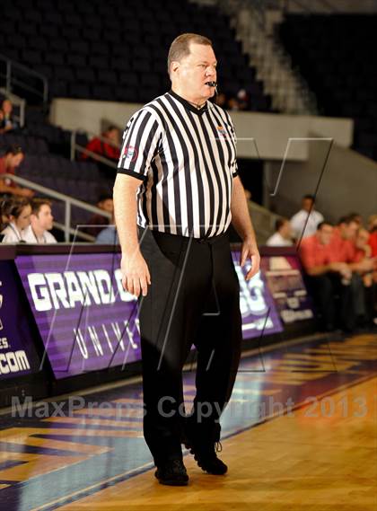 Thumbnail 1 in Bishop Gorman vs. Orange Lutheran (Hoophall West Tournament)  photogallery.
