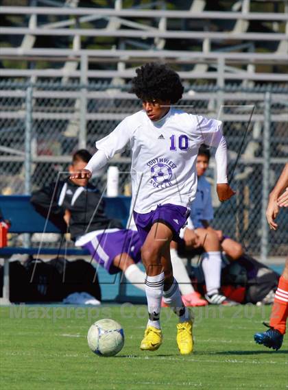 Thumbnail 1 in Southwest vs. Valhalla (Grossmont Holiday Tournament) photogallery.