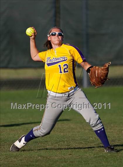 Thumbnail 1 in Barbers Hill vs Montgomery (4A Region 3 Quarterfinal) photogallery.