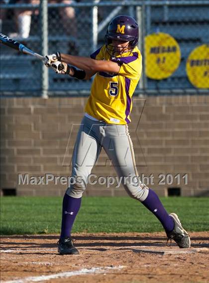 Thumbnail 3 in Barbers Hill vs Montgomery (4A Region 3 Quarterfinal) photogallery.