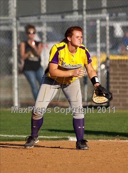 Thumbnail 3 in Barbers Hill vs Montgomery (4A Region 3 Quarterfinal) photogallery.