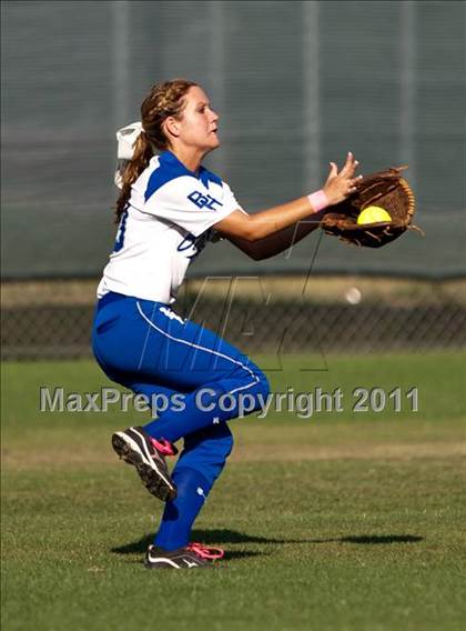 Thumbnail 1 in Barbers Hill vs Montgomery (4A Region 3 Quarterfinal) photogallery.