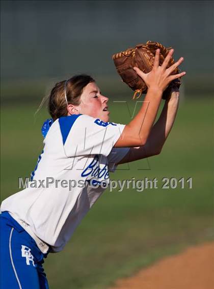 Thumbnail 3 in Barbers Hill vs Montgomery (4A Region 3 Quarterfinal) photogallery.