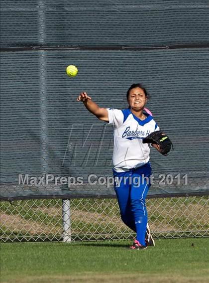 Thumbnail 1 in Barbers Hill vs Montgomery (4A Region 3 Quarterfinal) photogallery.