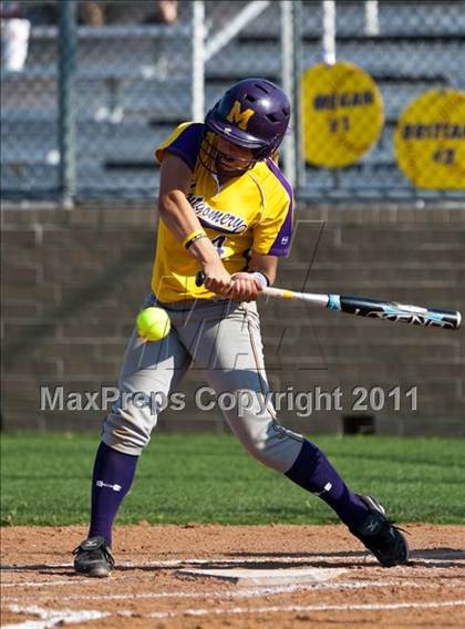 Thumbnail 3 in Barbers Hill vs Montgomery (4A Region 3 Quarterfinal) photogallery.