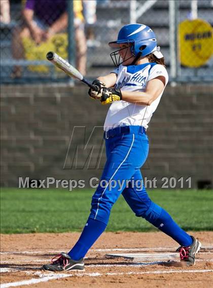 Thumbnail 3 in Barbers Hill vs Montgomery (4A Region 3 Quarterfinal) photogallery.