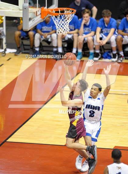 Thumbnail 2 in Salpointe Catholic vs. Shadow Mountain (AIA Dvision 4A Final) photogallery.