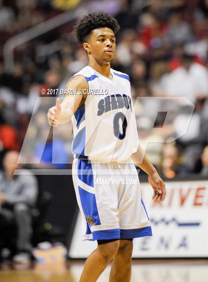 Thumbnail 3 in Salpointe Catholic vs. Shadow Mountain (AIA Dvision 4A Final) photogallery.