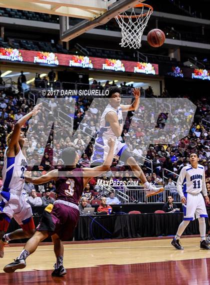 Thumbnail 3 in Salpointe Catholic vs. Shadow Mountain (AIA Dvision 4A Final) photogallery.