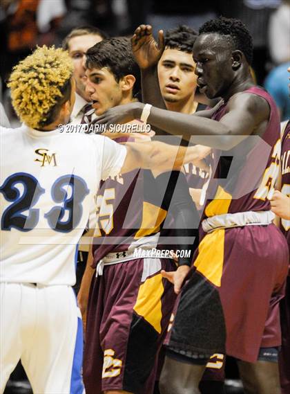 Thumbnail 3 in Salpointe Catholic vs. Shadow Mountain (AIA Dvision 4A Final) photogallery.