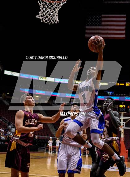 Thumbnail 2 in Salpointe Catholic vs. Shadow Mountain (AIA Dvision 4A Final) photogallery.