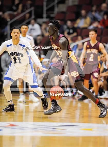 Thumbnail 3 in Salpointe Catholic vs. Shadow Mountain (AIA Dvision 4A Final) photogallery.